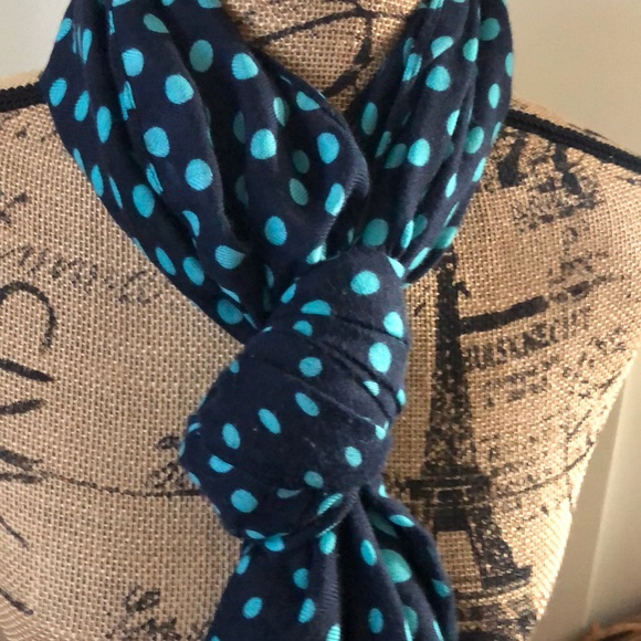 Banana Republic navy and teal dotted scarf - Picture 2 of 4